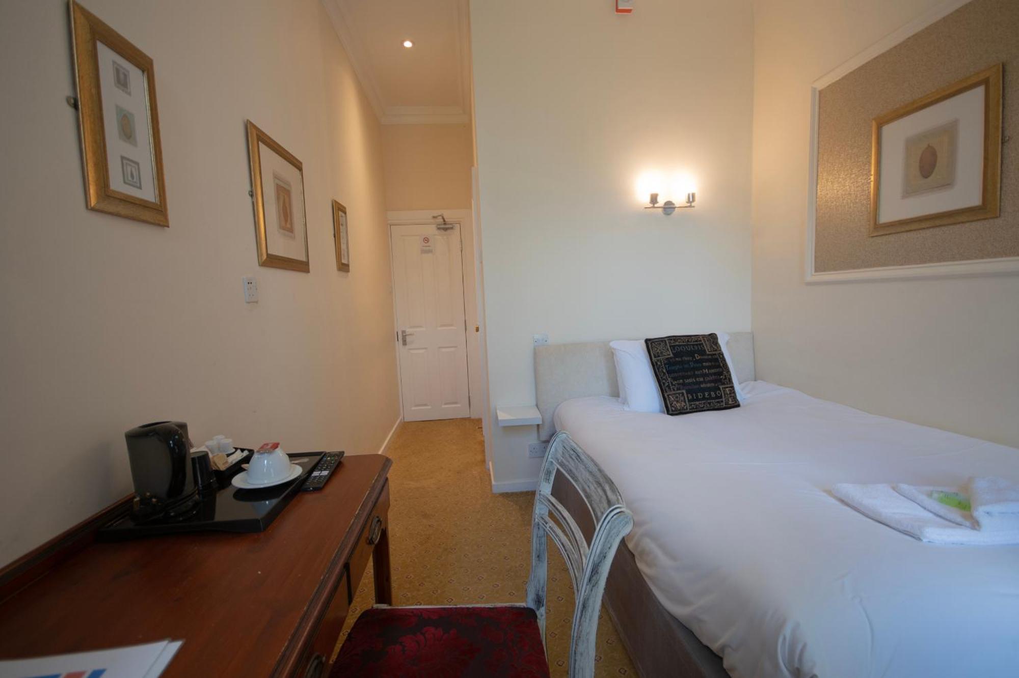 Northop Hall Country House Hotel Mold Exteriör bild