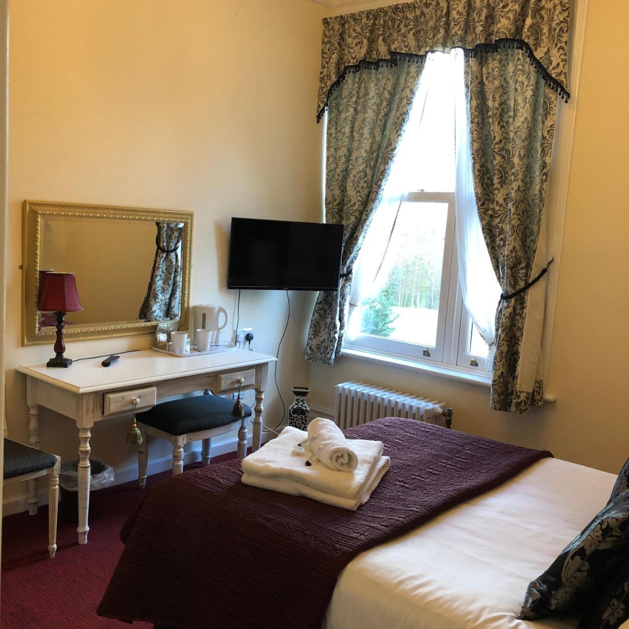 Northop Hall Country House Hotel Mold Exteriör bild