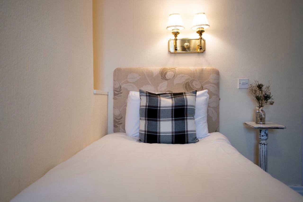 Northop Hall Country House Hotel Mold Exteriör bild
